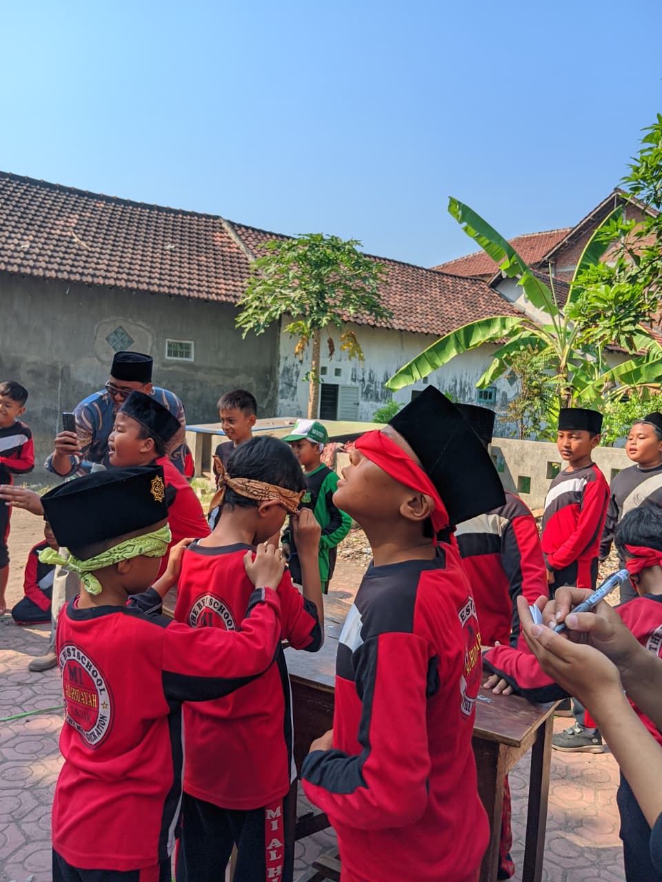 HUT RI KE 81