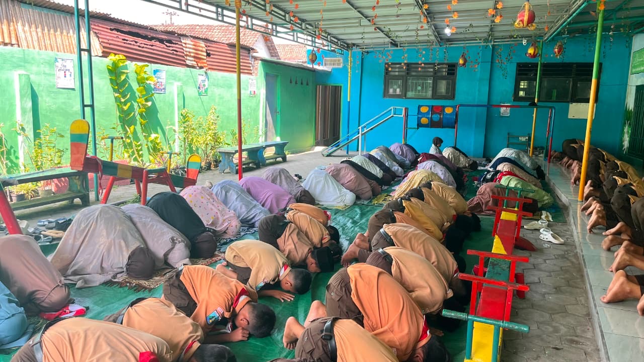 LOMBA TINGKAT I