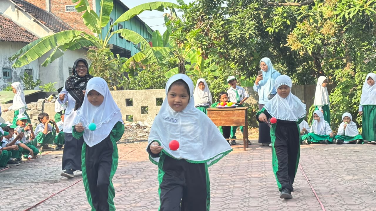 HUT RI KE 81